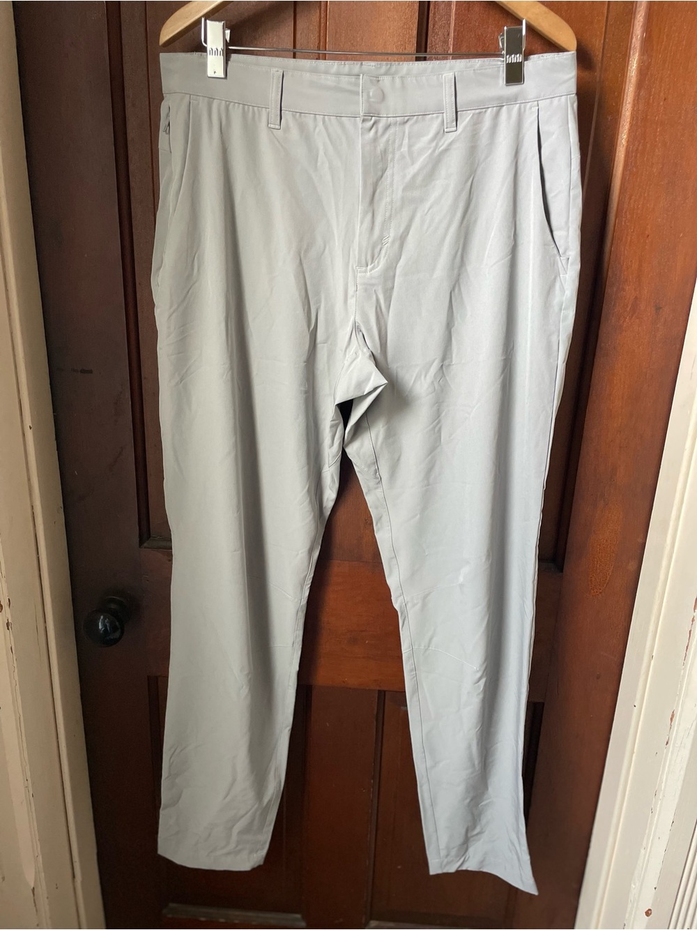 Fabletics men size 34 x 34 gray athletic pants